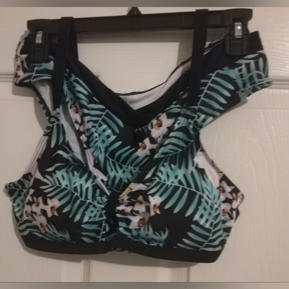 2 piece Bikini - Picture 4 of 4